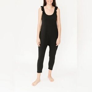 SMASH + TESS | flutter sleeve romper | size small